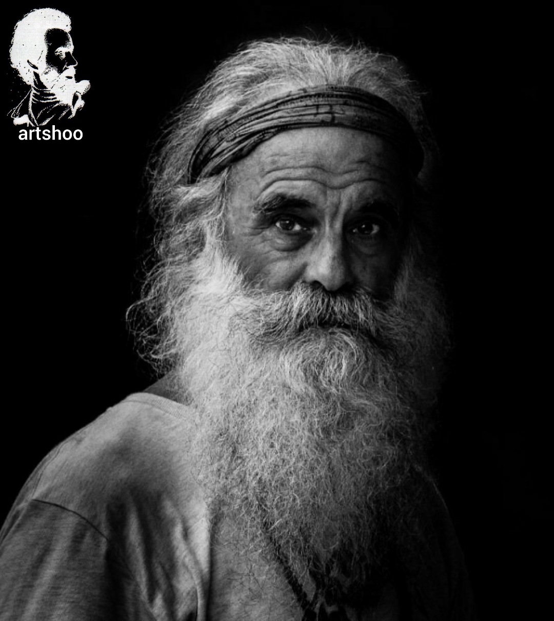 مدل پرتره سیاه قلم